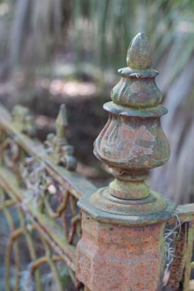 chapel ease fence detail